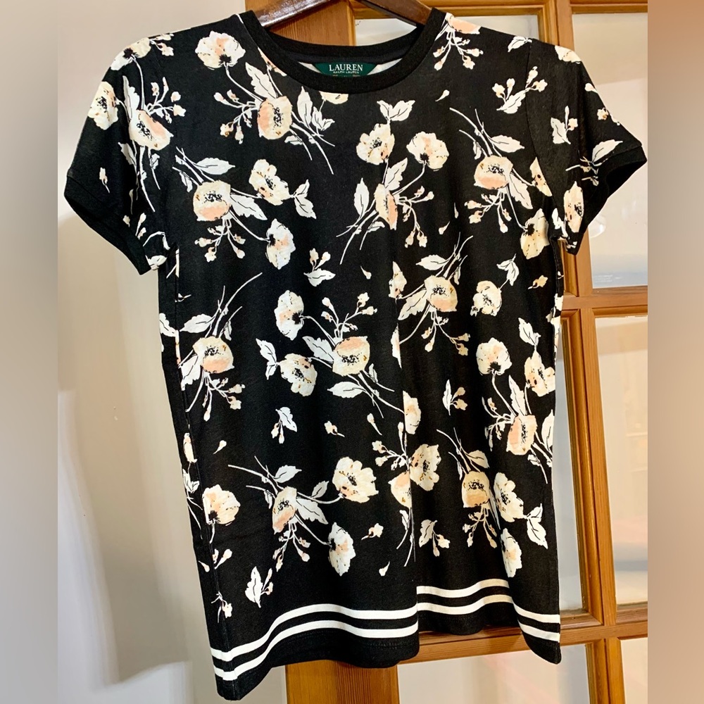 BRAND NEW Lauren Ralph Lauren Floral Print Top Size M
